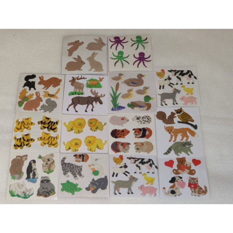 14 Stickerabschnitte Set Sandylion Fuzzy Stoff Meerschweinchen Löwen Haustiere Qualle Hasen Sticker 90er